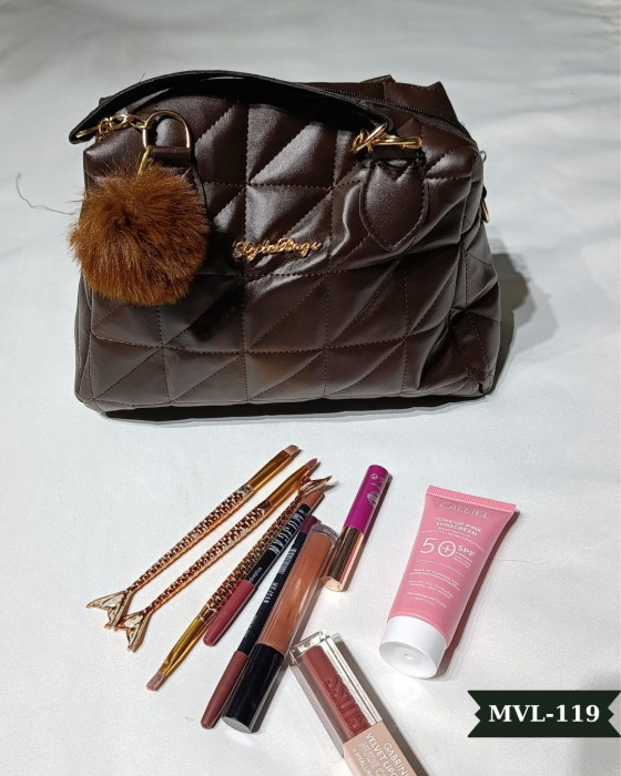 Ponponlu Zincirli Omuz Çantası